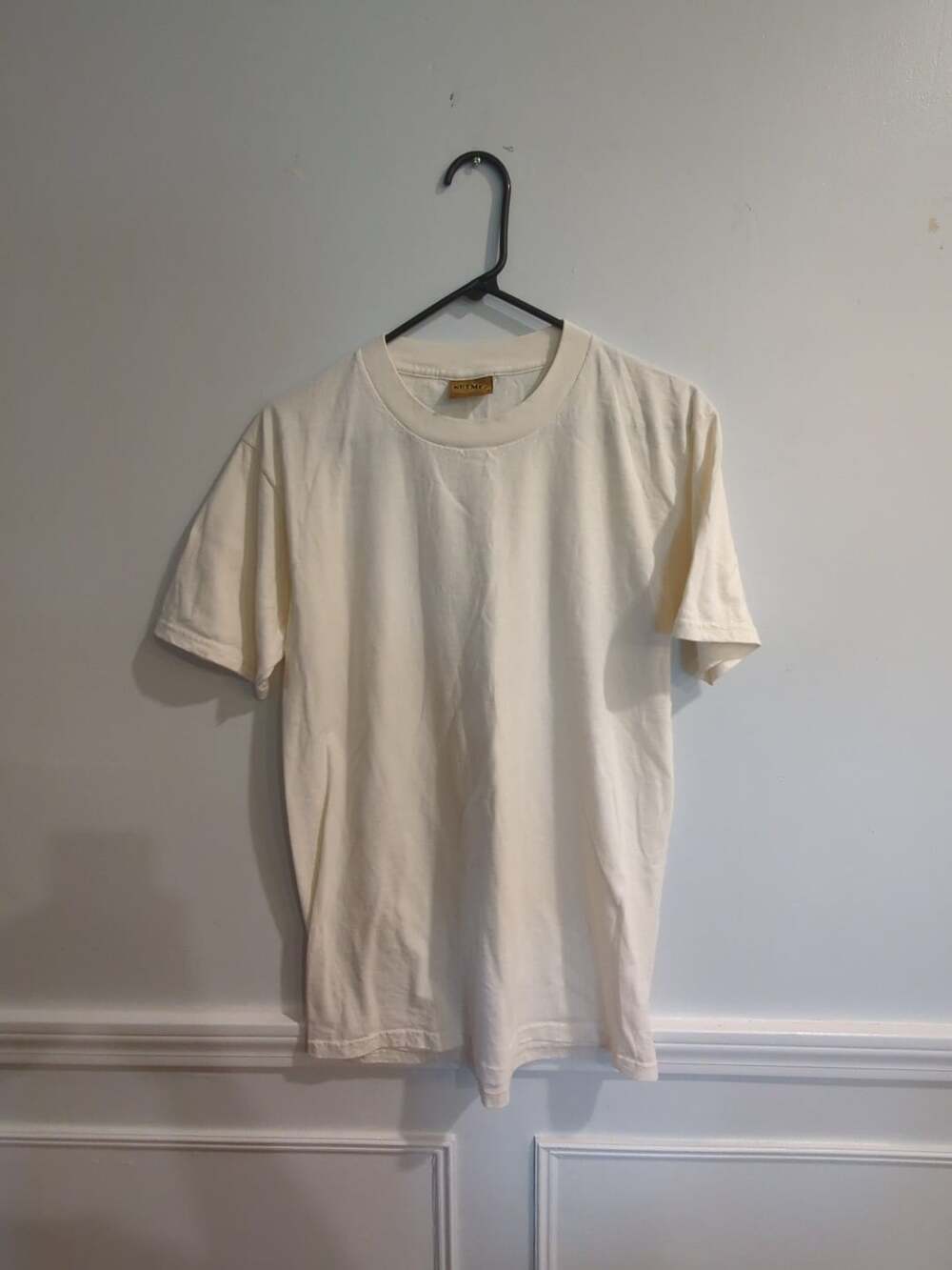 Nutmeg Mills Vintage Plain White T-Shirt Size M made in usa